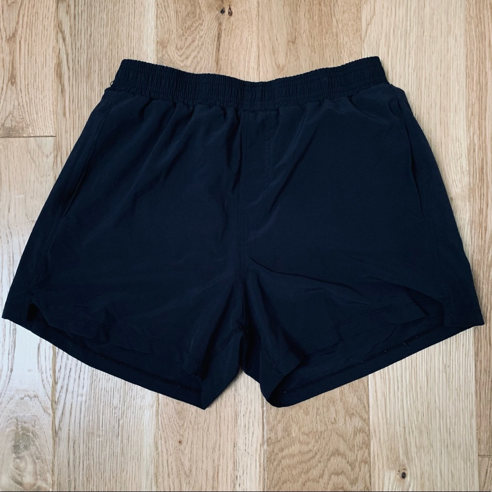 🌟 SOLD 🌟 Grana black stretch running shorts